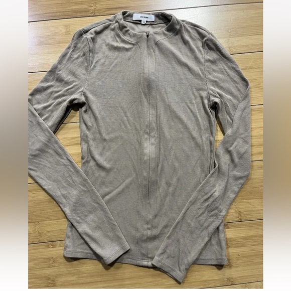 *SOLD* Joah Brown invisible zip long sleeve top s/m small medium taupe beige - Picture 4 of 5